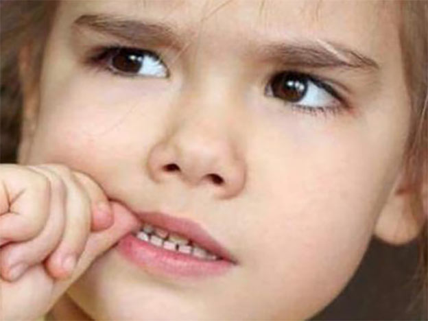 Hábito de roer unha